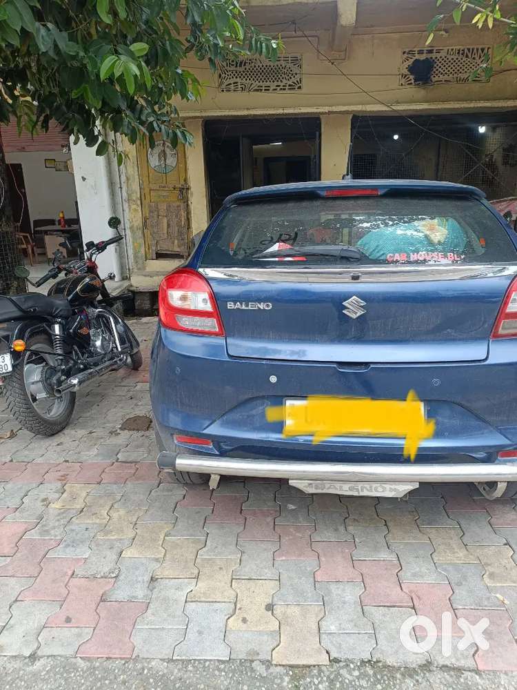 Well Maintained Car,top Model, All Services Are In Showroom,new Tyers