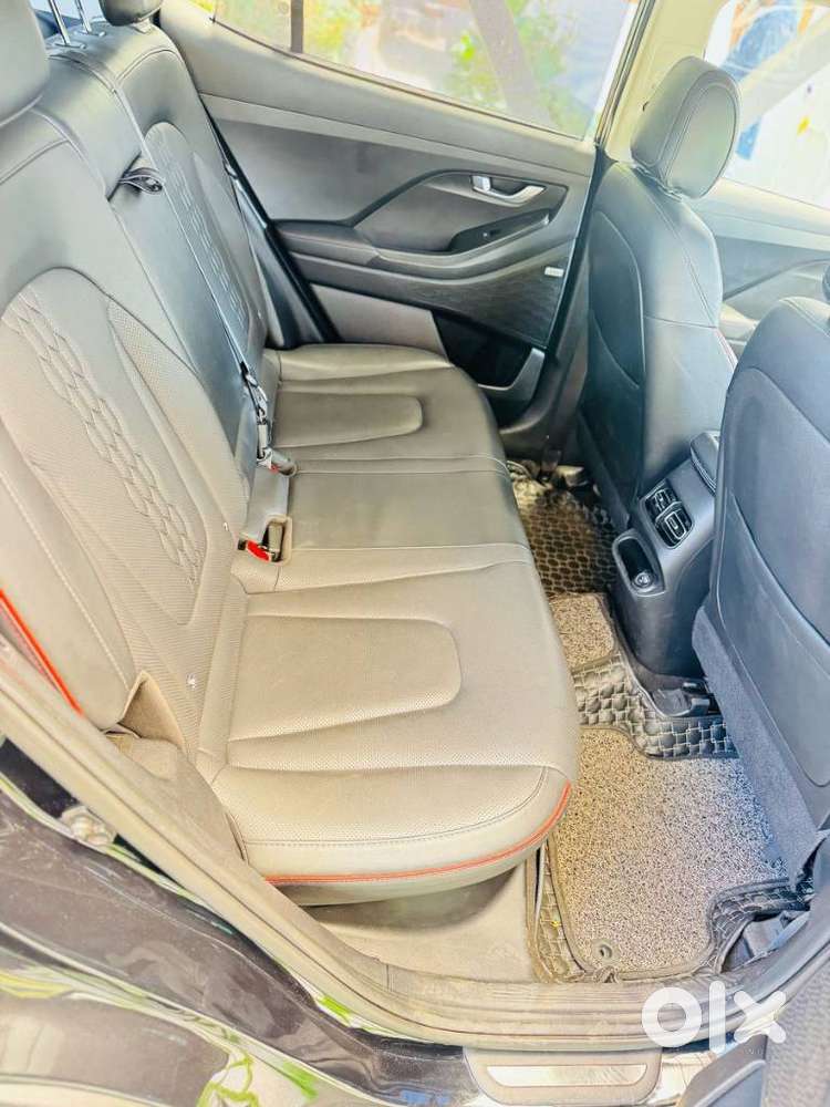 Hyundai Creta Sx (o) 1.5 Petrol Cvt Knight, 2023, Petrol