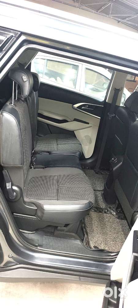 Kia Carens 1.4 Prestige 7 Str, 2023, Petrol