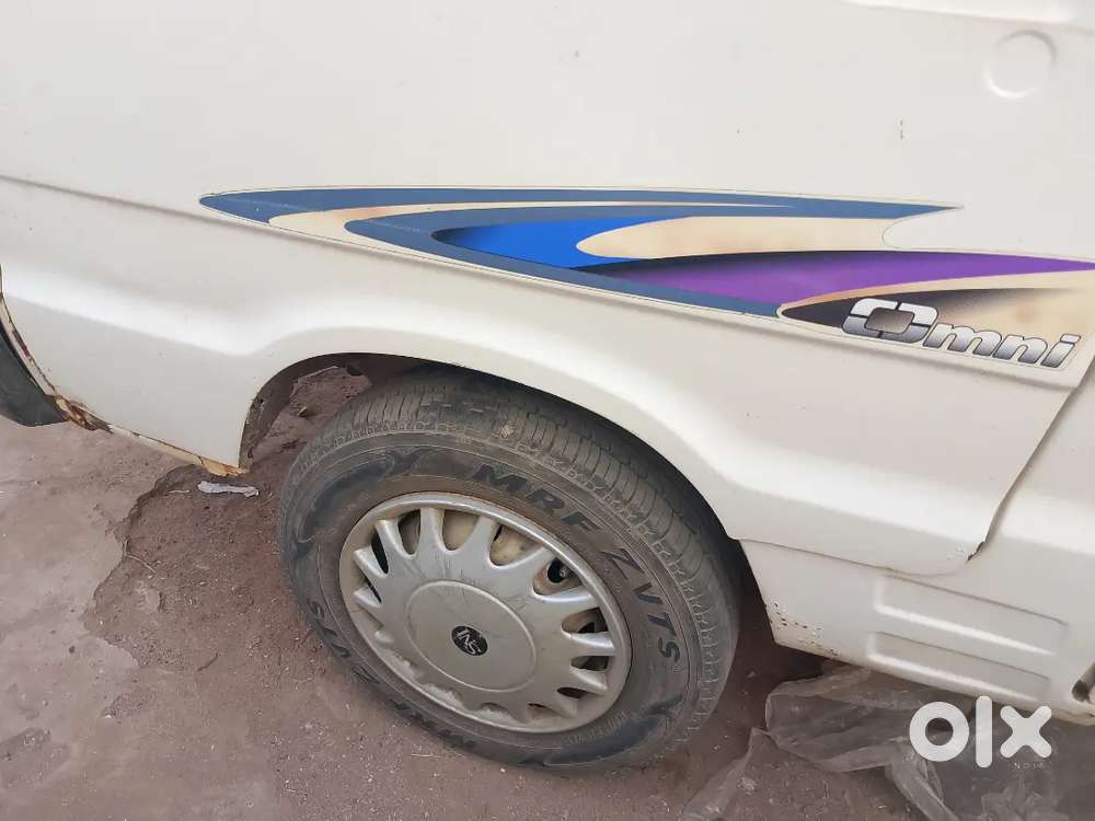 Omni Car New Tyre