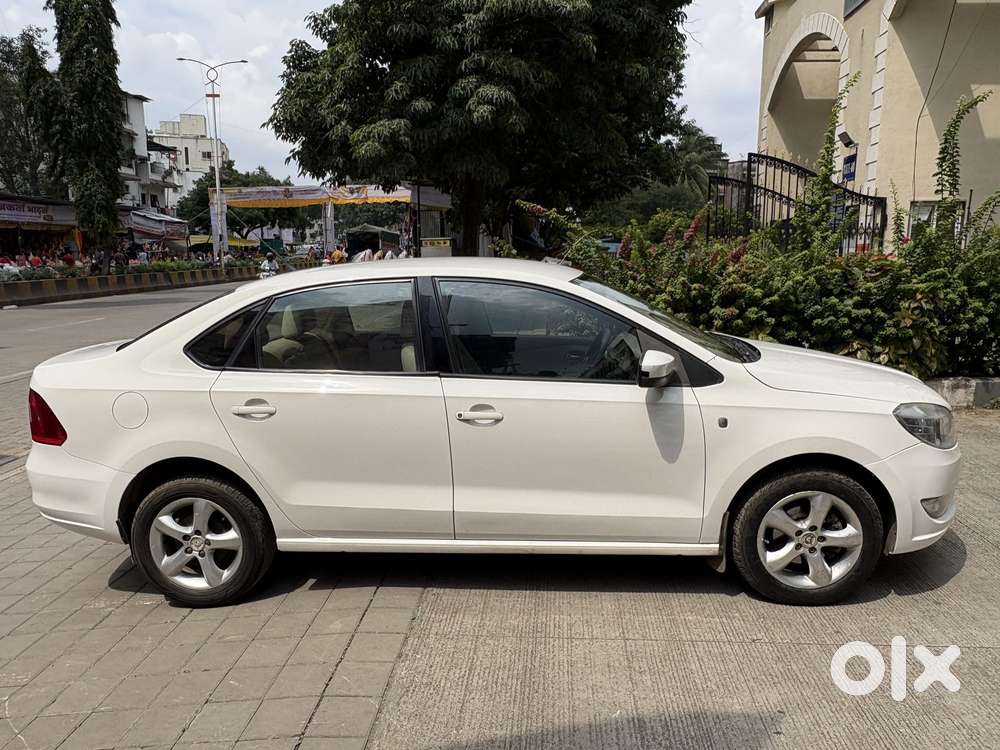 Skoda Rapid 1.6 Mpi At Elegance, 2012, Petrol