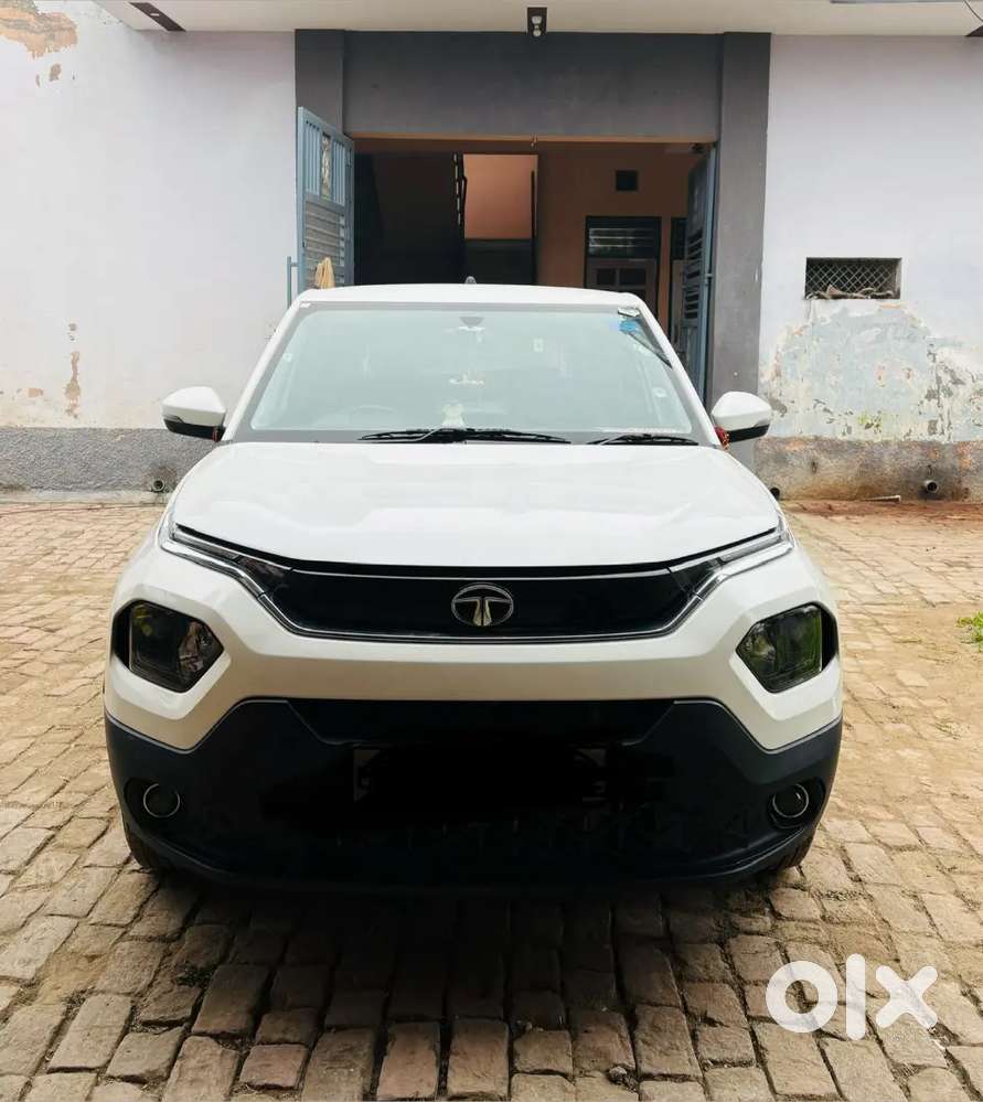 Tata Punch 2021 Petrol 42000 Km Driven
