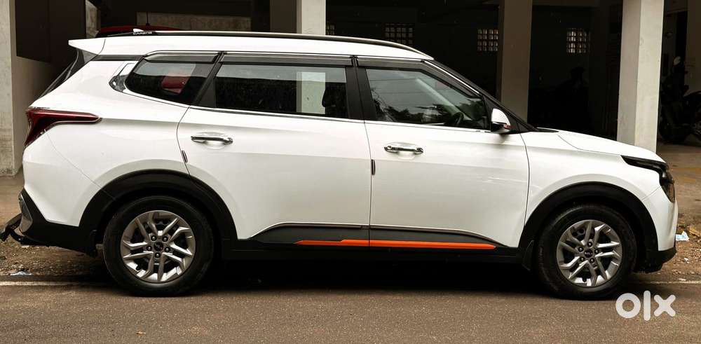 Kia Carens G 1.5 6mt Premium (o) 7-seater, 2024, Diesel