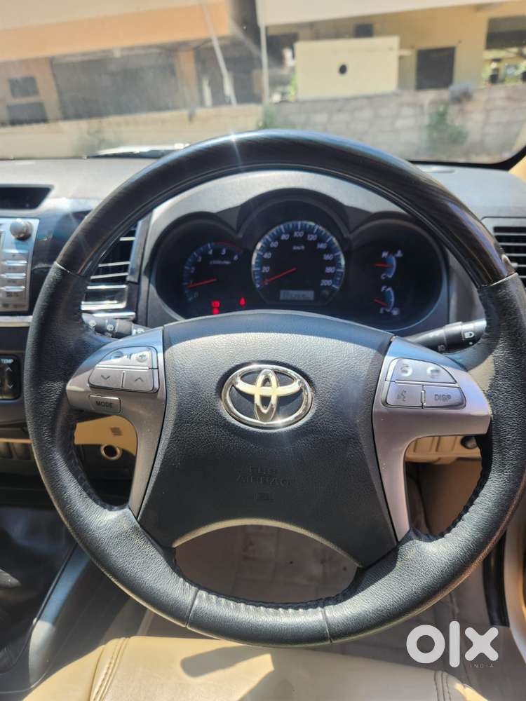 Toyota Fortuner 4x2 Mt 2.8 Diesel, 2015, Diesel