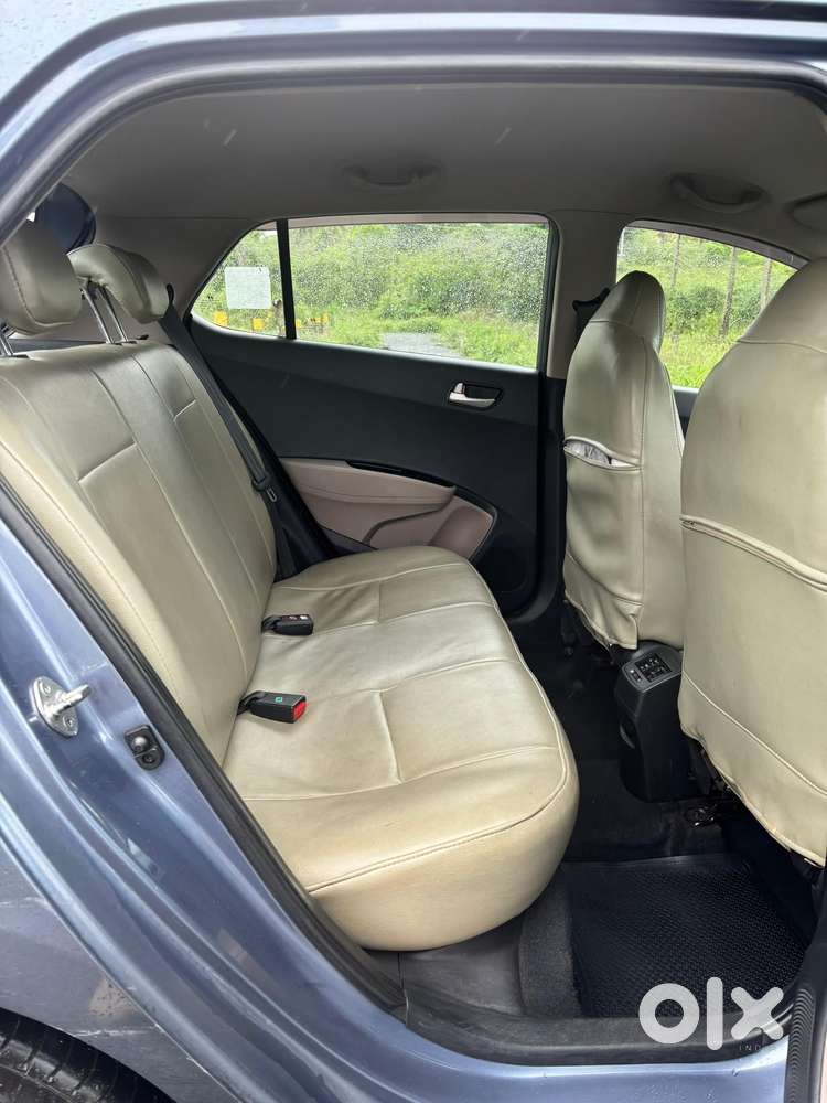 Hyundai Grand I10 Asta 1.1 Crdi (o), 2014, Petrol