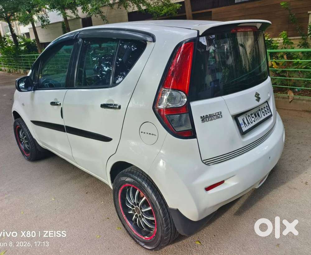 Maruti Suzuki Ritz Vxi, 2013, Petrol
