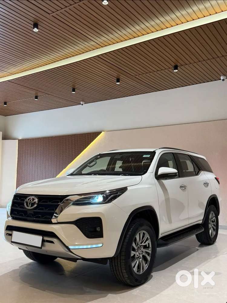 Toyota Fortuner 4x2 At, 2022, Diesel