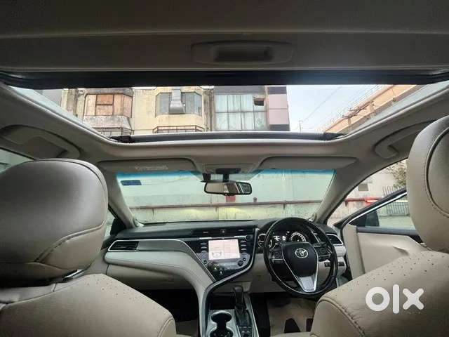Toyota Camry Hybrid, 2021, Petrol