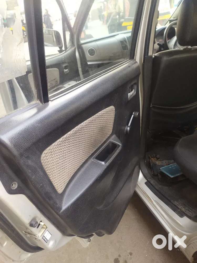 Maruti Suzuki Wagon R 2016 T To Privet 
Exchange With  Automatic  Car