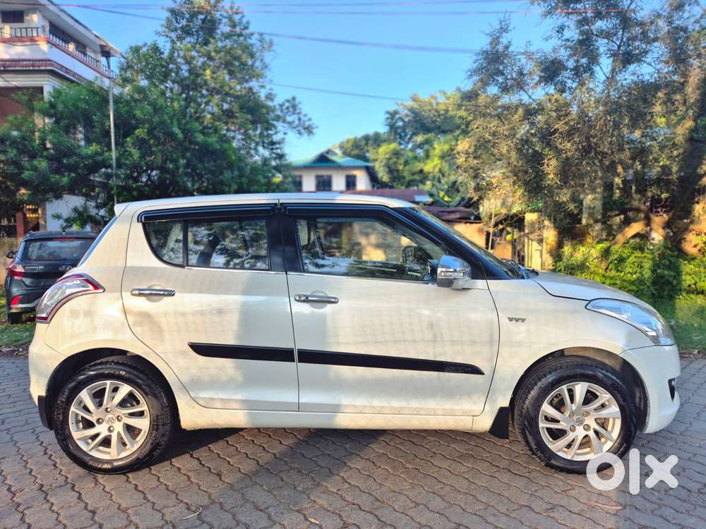 Maruti Suzuki Swift 1.3 Zxi, 2013, Petrol