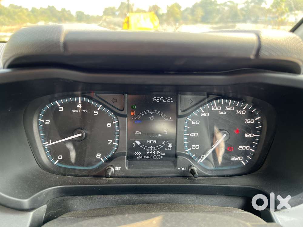 Tata Altroz 1.2 Xz Plus Petrol, 2022, Petrol