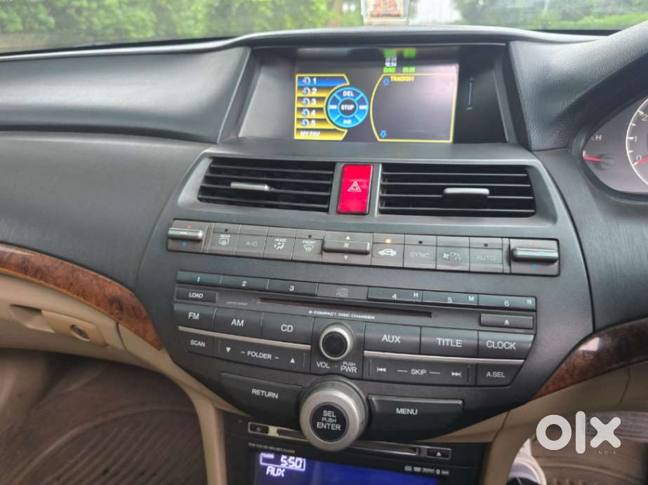 Honda Accord 2.4 Automatic, 2011, Cng & Hybrids