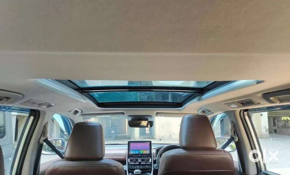 Toyota Innova Hycross 2.0 Zx (o) Hybrid 7 Str, 2023, Petrol