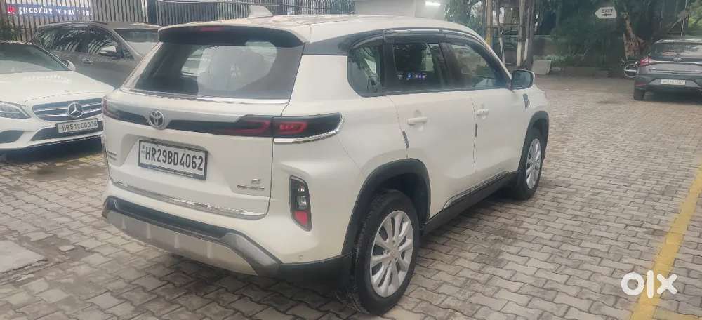 Toyota Urban Cruiser 2024 Manual 1.5e