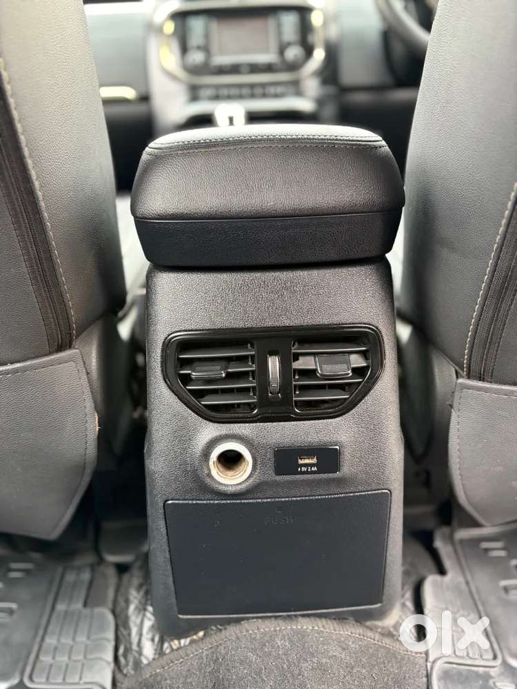 Tata Hexa 2.2 Xt 4x2 7 Str, 2017, Diesel