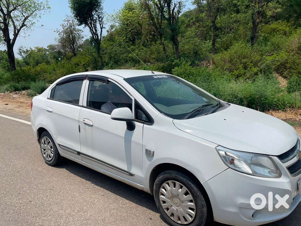 Chevrolet Sail Petrol 2013