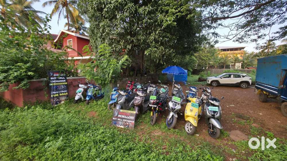 Mahindra Kuv100 K8 2016  Superb Condition  Best Price Deal