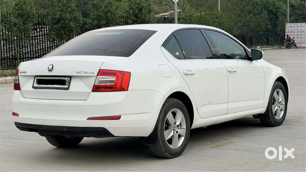 Skoda Octavia 2.0 Tdi Mt Ambition, 2016, Diesel