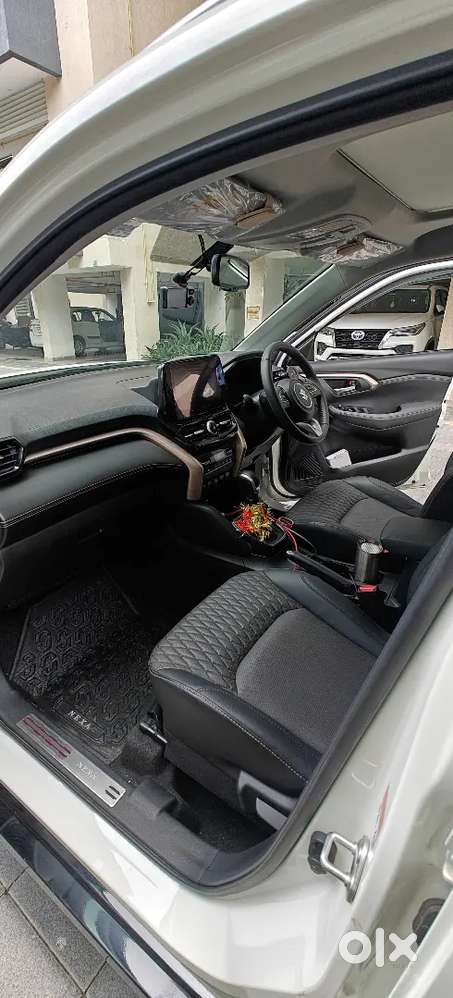 Selling Grand Vitara (top Model)