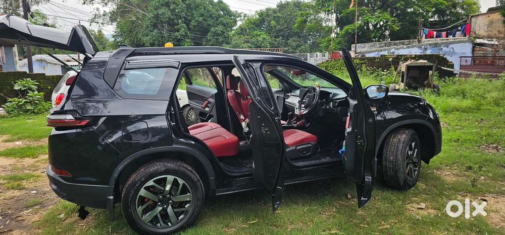 Tata Safari Diesel 2023