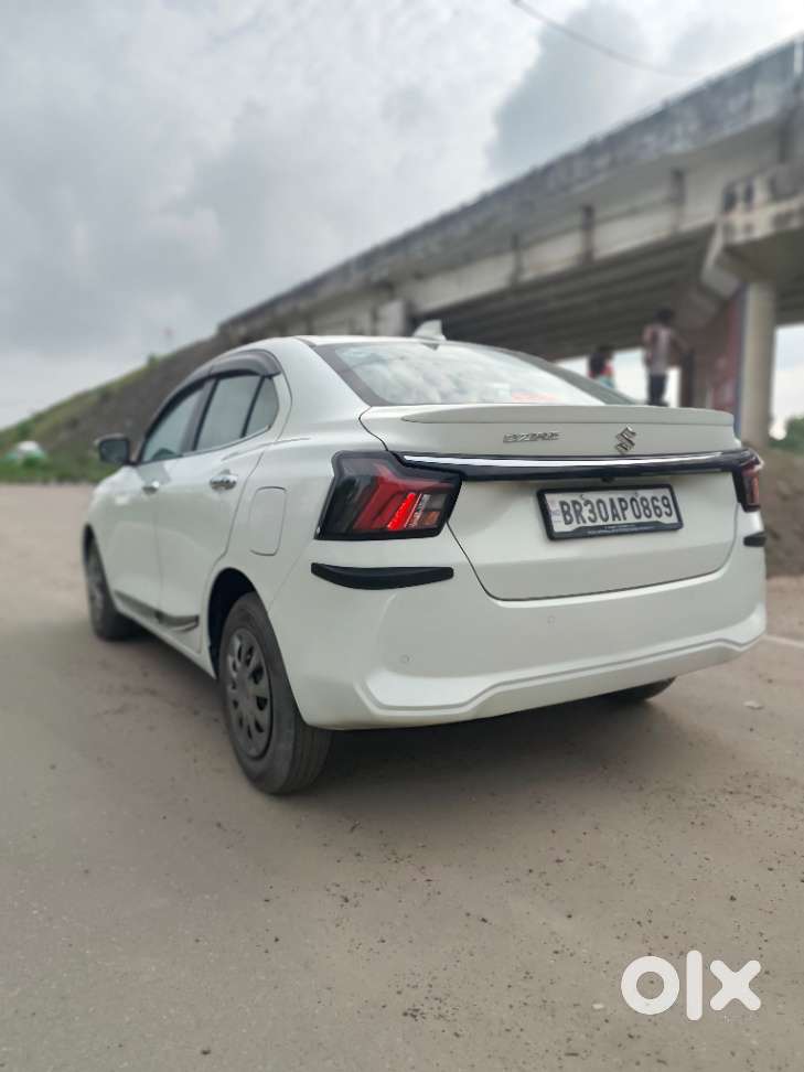 Maruti Suzuki Dzire 1.2 Vxi Cng, 2025, Cng & Hybrids