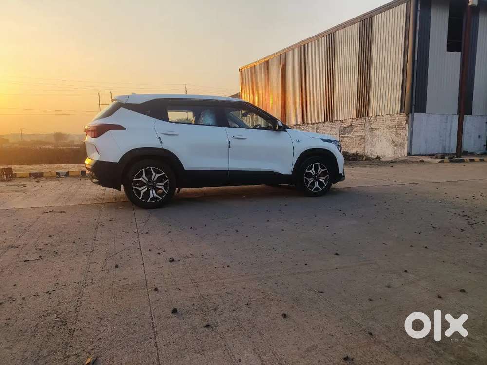Kia Seltos 2020 Hte Diesel White - Single Hand Driven - Good Milleage