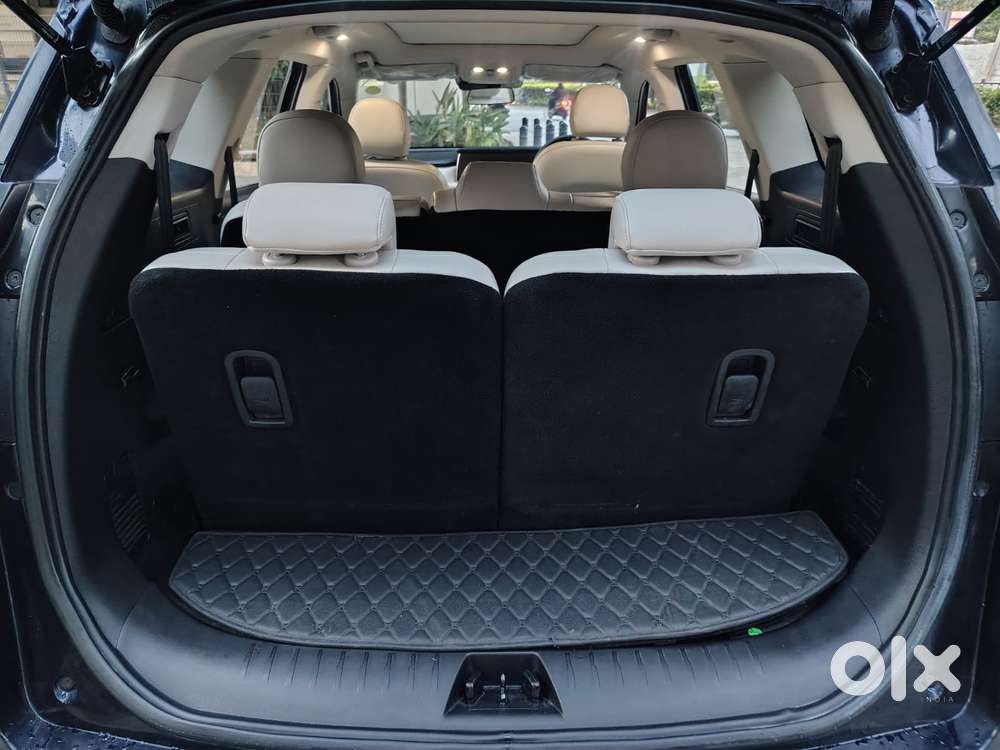 Mahindra Xuv700 2.2 Ax 7 Diesel Mt Str, 2023, Diesel