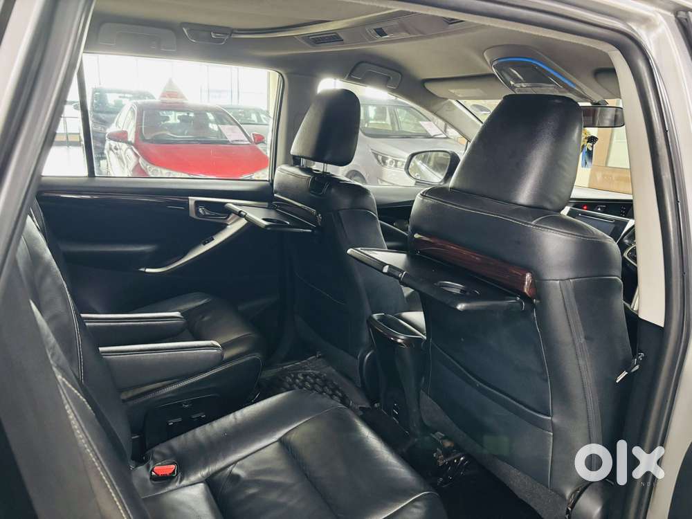 Toyota Innova Crysta 2.4 Z 7 Str, 2017, Diesel