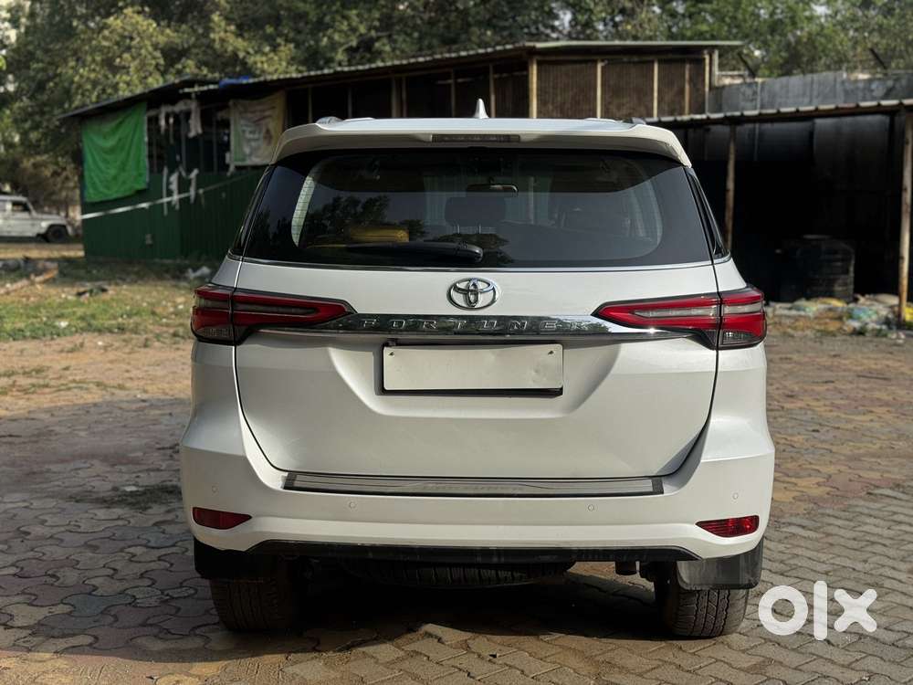 Toyota Fortuner [2021-ongoing] 2.8 2wd Diesel At, 2022, Diesel