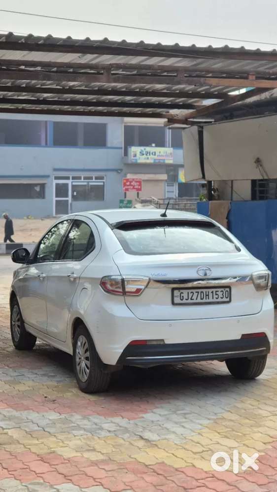 Tata Tigor Xza, 2020, Petrol