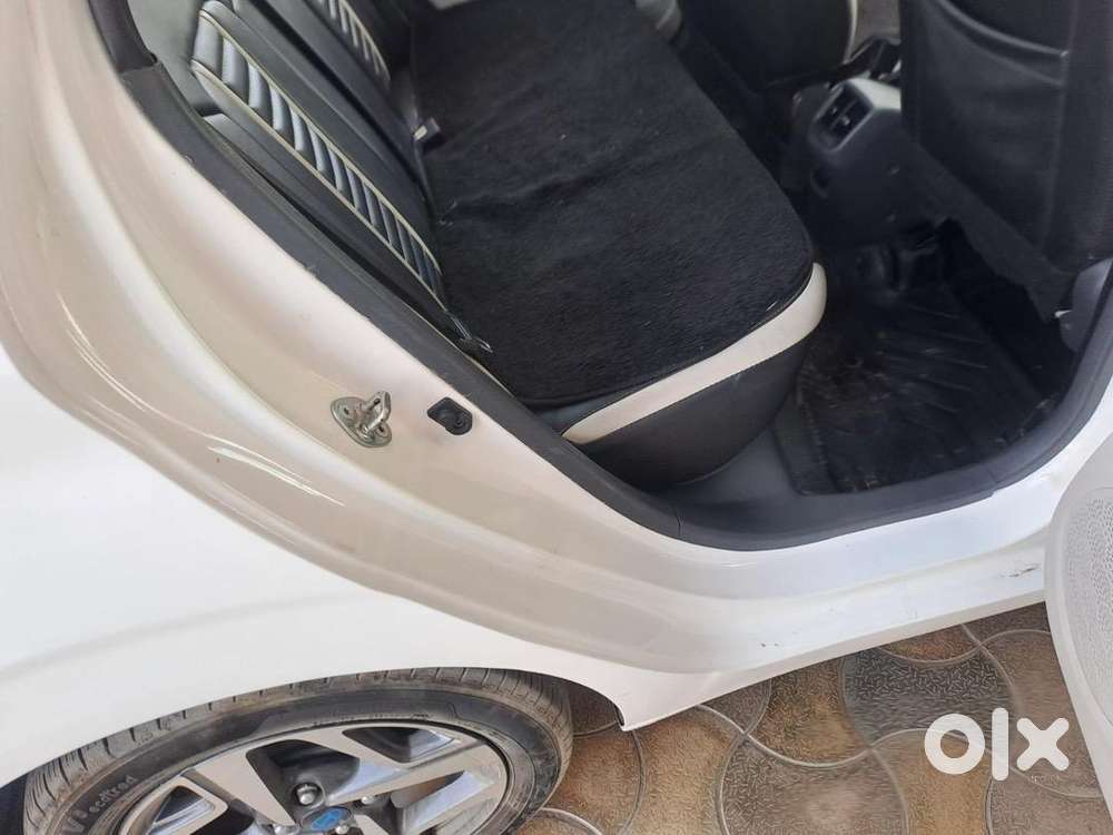 Hyundai Aura Cng 2023 Top Model  Single Owner  Immaculate Condition