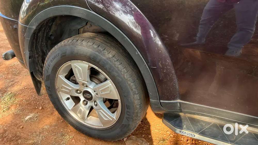 Mahindra Xuv500 2012