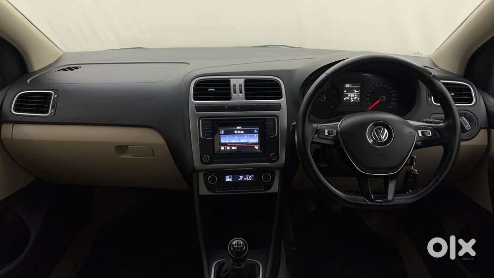 Volkswagen Polo 2009-2013 Petrol Highline 1.2l, 2016, Petrol