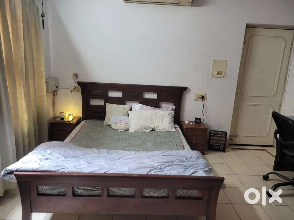 QUEENS BED, study desk and cupboard