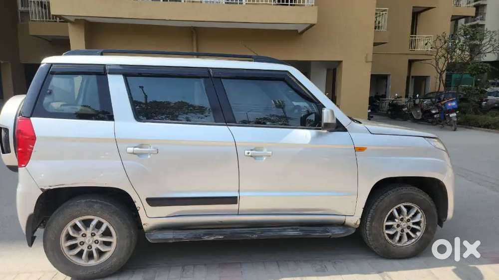 Mahindra Tvu T300 T8
