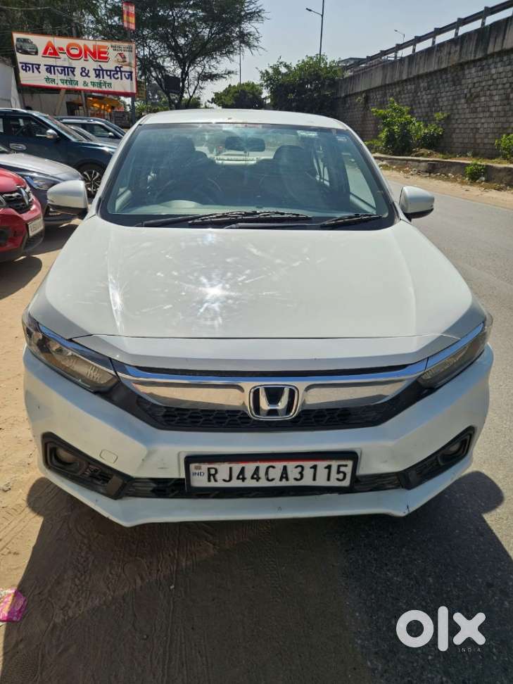 Honda Amaze, 2019, Petrol