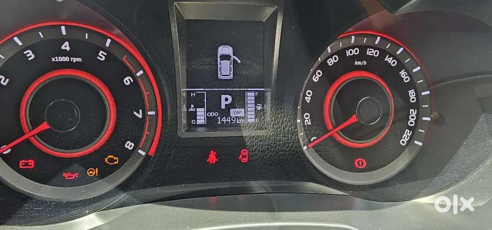 Mahindra Xuv 3xo 2026 Petrol 1450 Km Driven