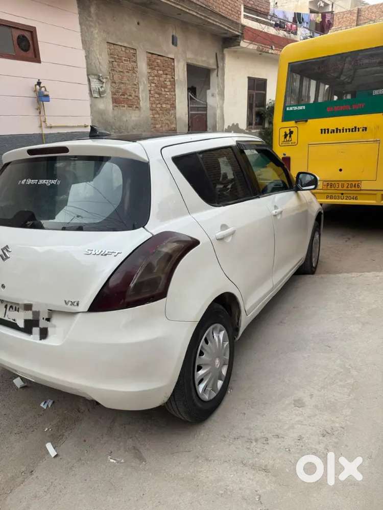 Maruti Suzuki Swift 2012 - Reliable Vxi