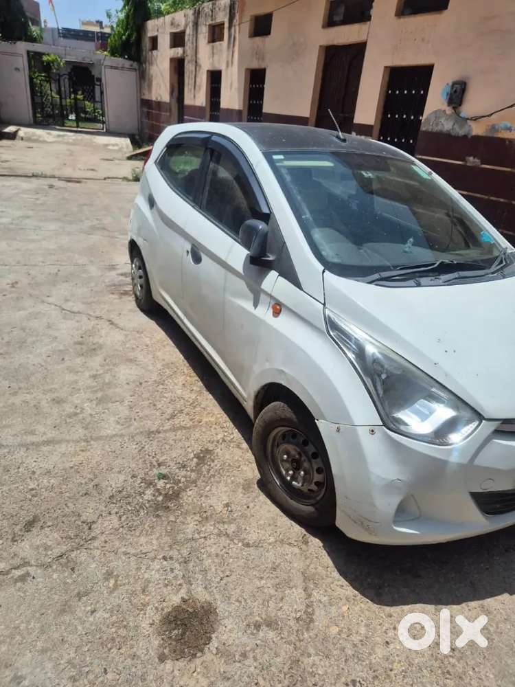 Hyundai Eon 2016 Petrol Well Maintained