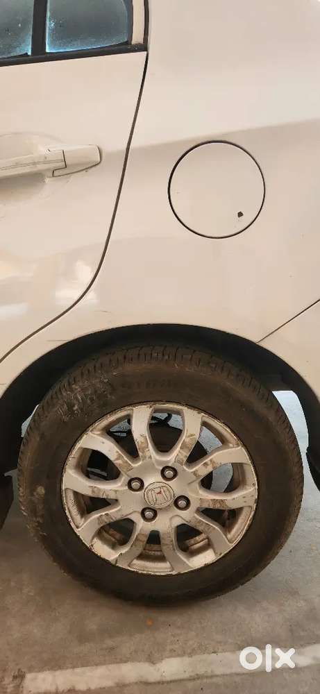 Honda Amaze 2015 Petrol 64200 Km Driven