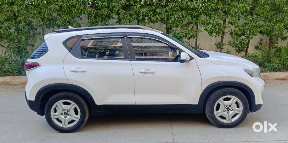 Kia Sonet, 2021, Petrol