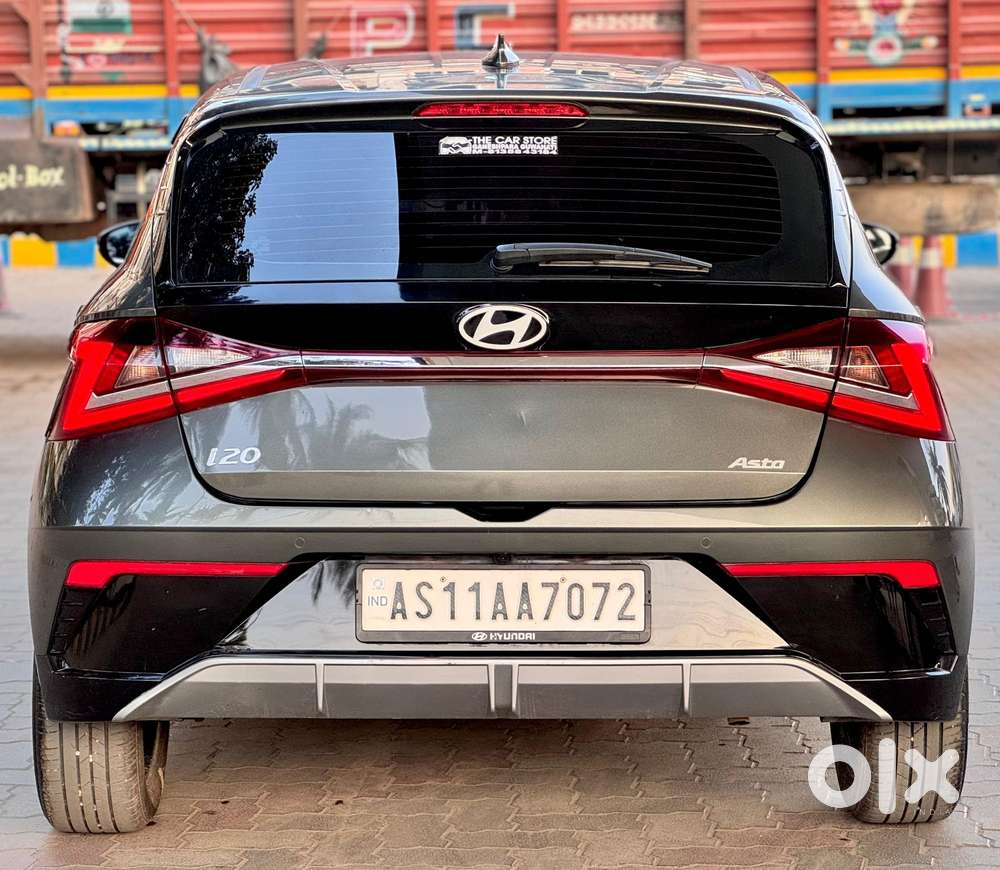 Hyundai I20 Asta 1.2 Mt Dual Tone, 2023, Petrol