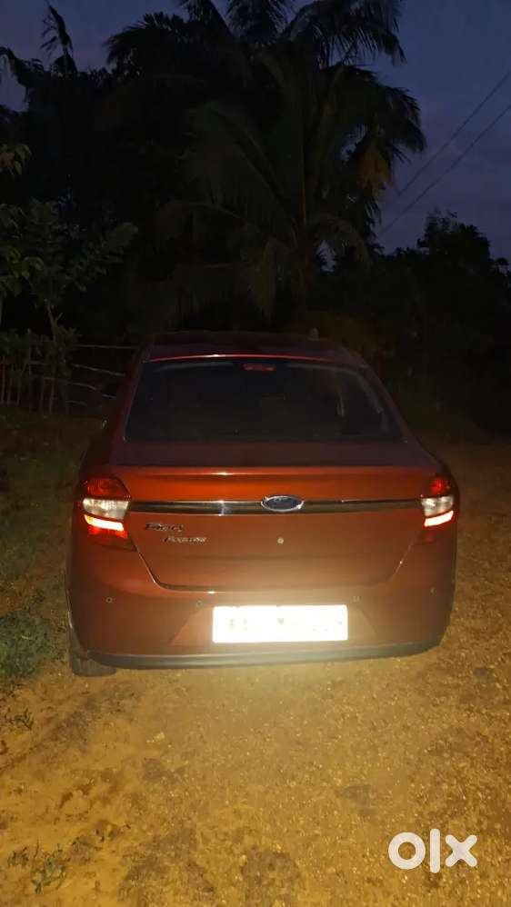 Superb Ford Figo At Unbeatable Price – Quick Sale!