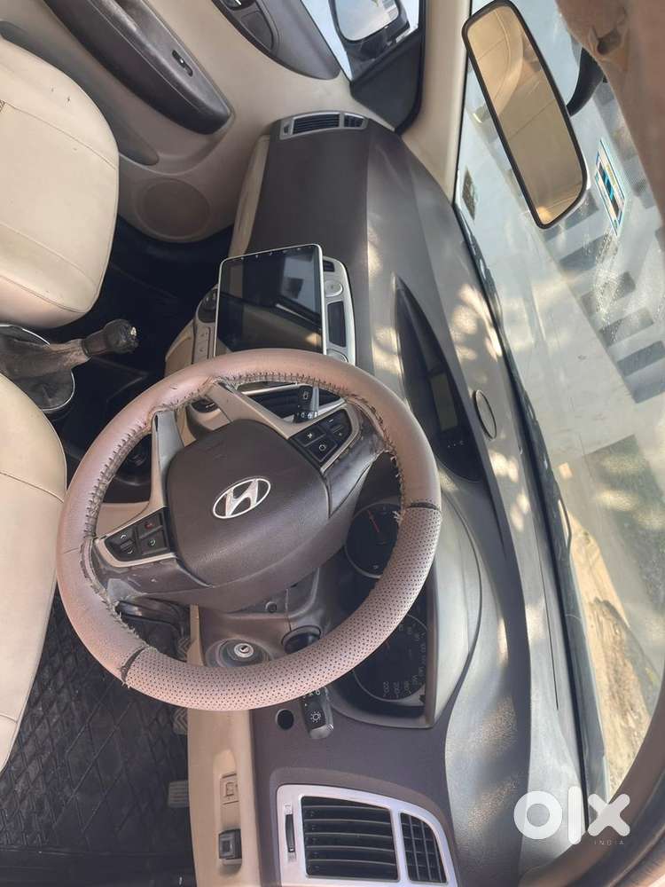 Hyundai I20 Cng & Hybrids Well Maintained