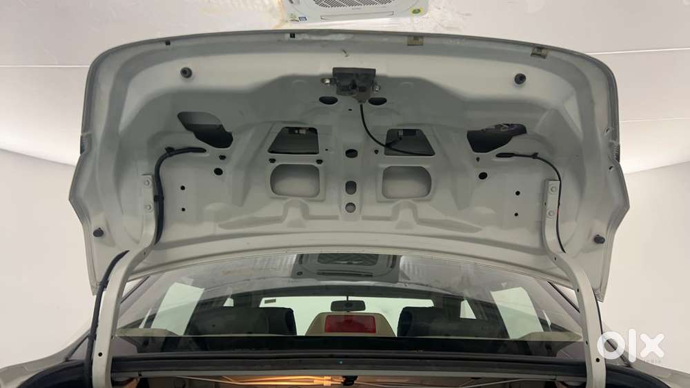 Maruti Suzuki Swift Dzire 1.3 Vxi, 2014, Petrol