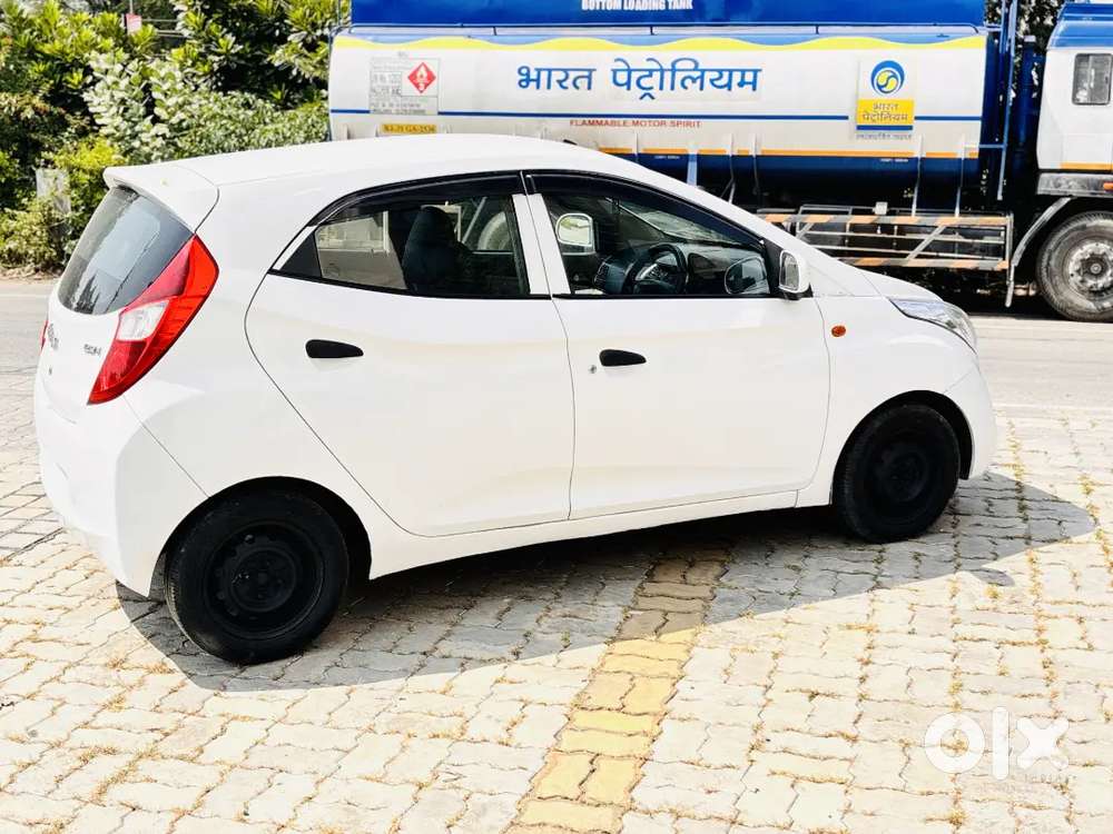 Hyundai Eon 2017 Petrol+cng 95000 Km Driven