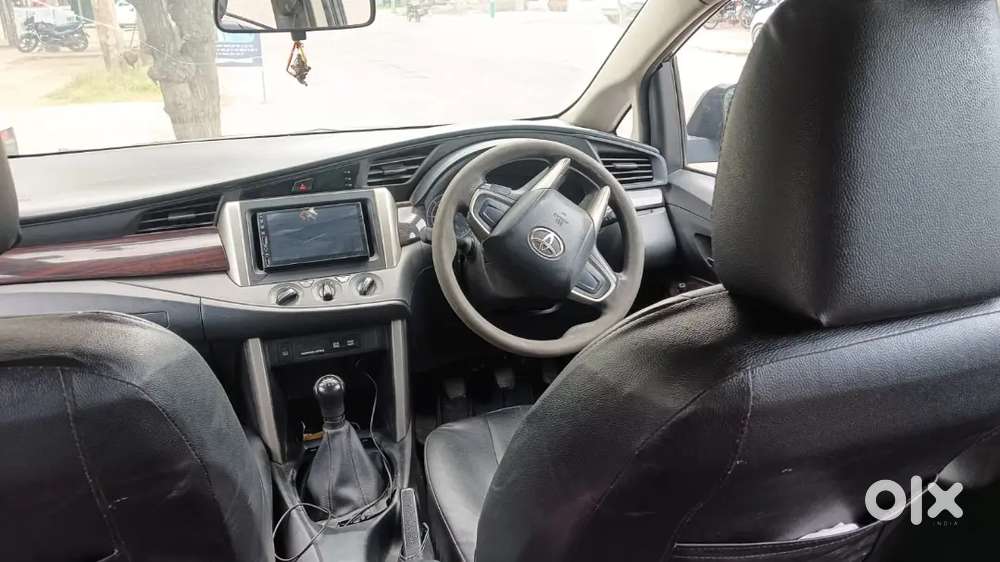 Toyota Innova Crysta 2017 Diesel Mt