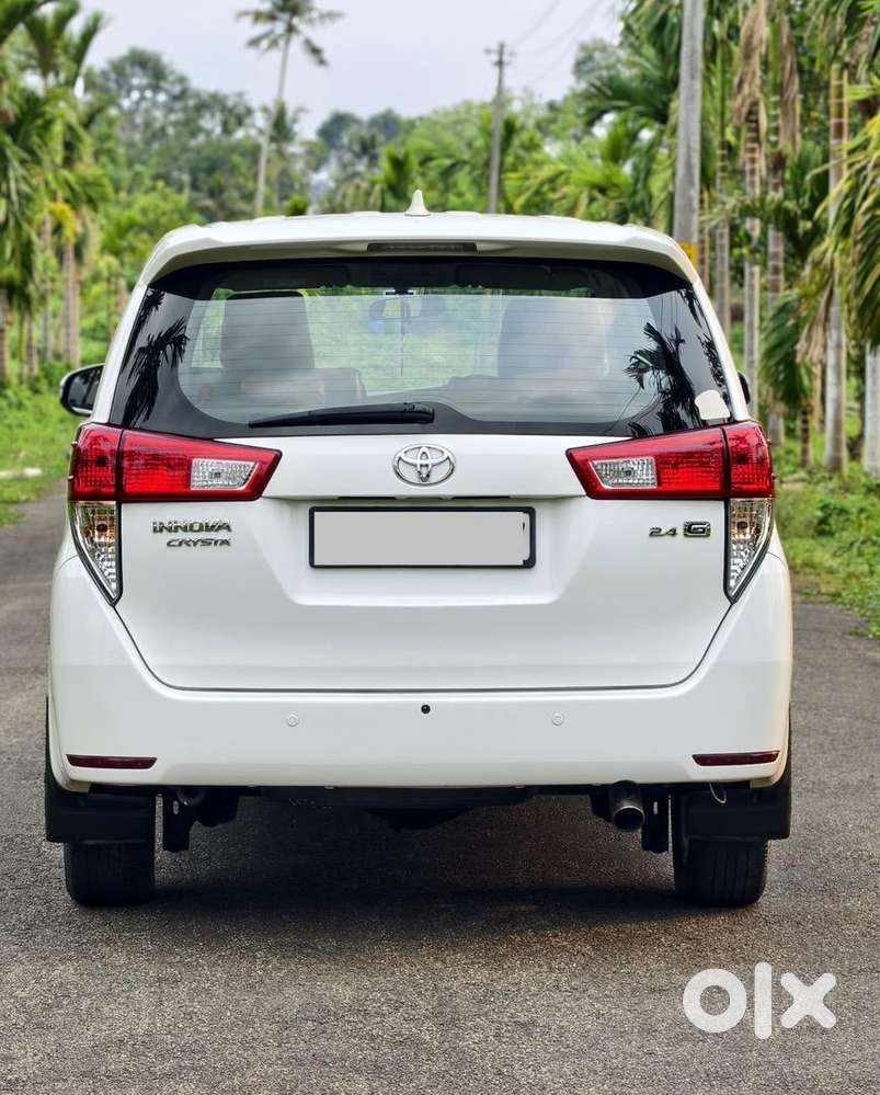Toyota Innova Crysta 2018