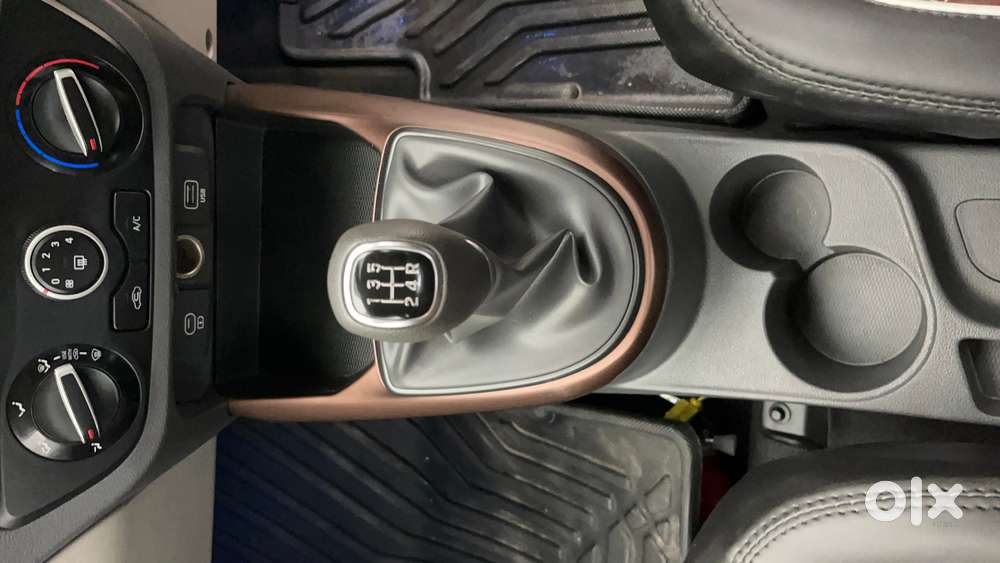 Hyundai Aura 1.2 Sx Cng, 2023, Cng & Hybrids