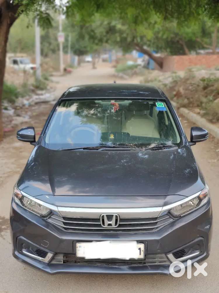 Honda Amaze S Mt (i-vtec)  Excellent Condition  Single Hand Driven